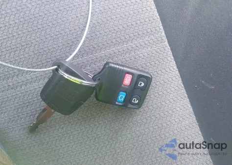 2004 Ford Mustang z USA, uszkodzony, nr VIN 1FAFP40654F229283